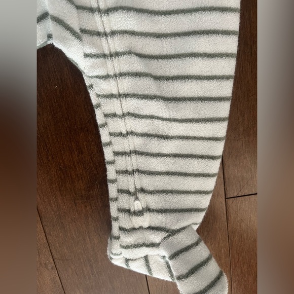 Carter’s Dinosaur 2-Way Zip Terry Footie Sleep & Play Onesie Size 9M NWT - Picture 7 of 9